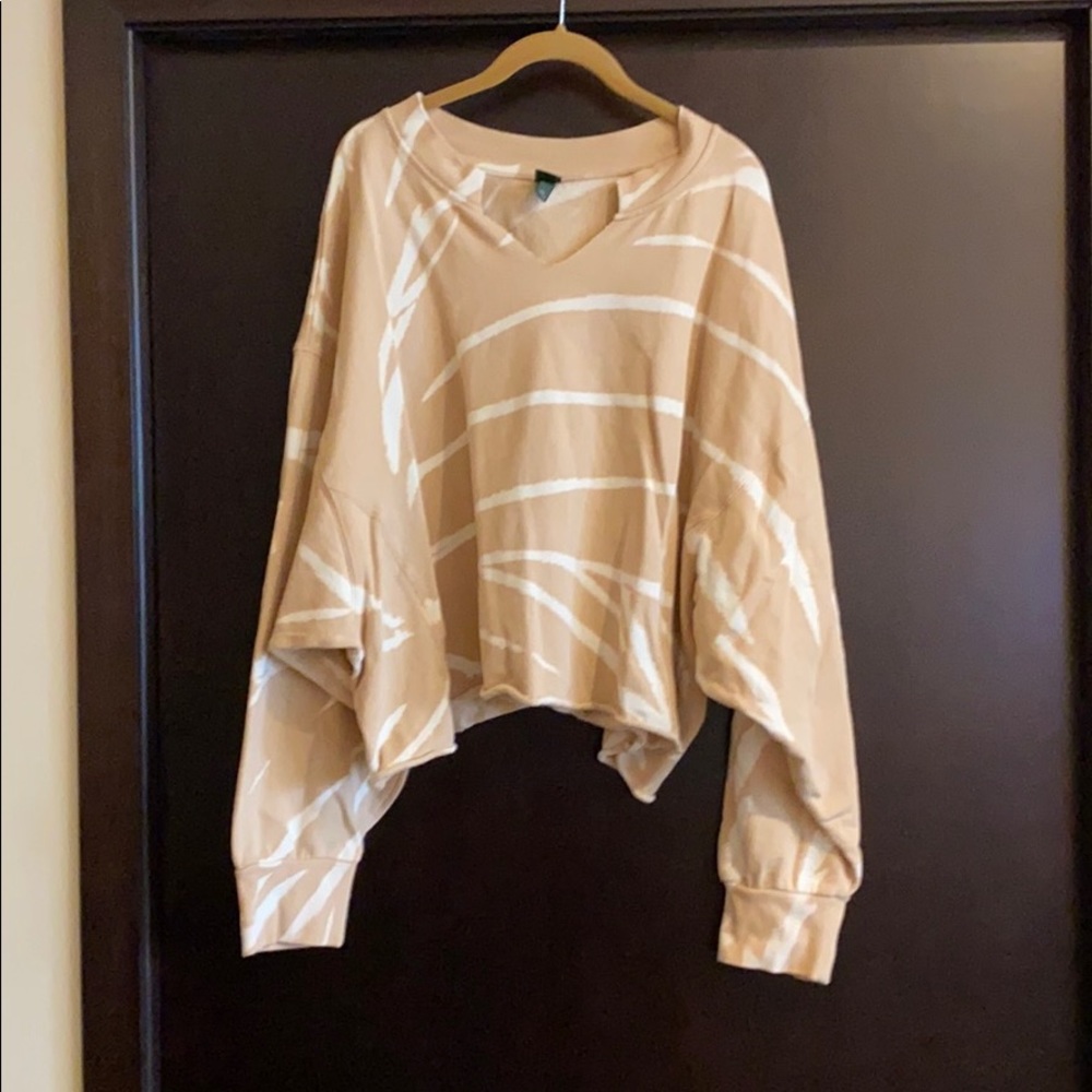 Tie dye crop crewneck. Size 3X